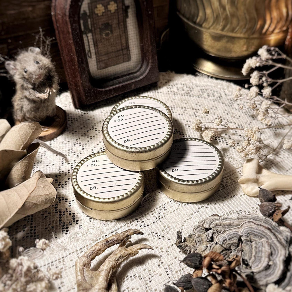 Vintage Metal Pill Box – No. 01