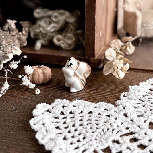 Tiny Vintage Squirrel Bone China Figurine – No. 01