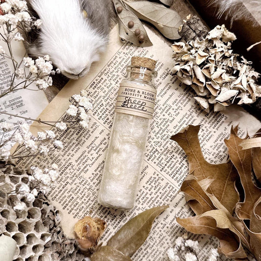 Natural Sheep Fleece in Glass Vial