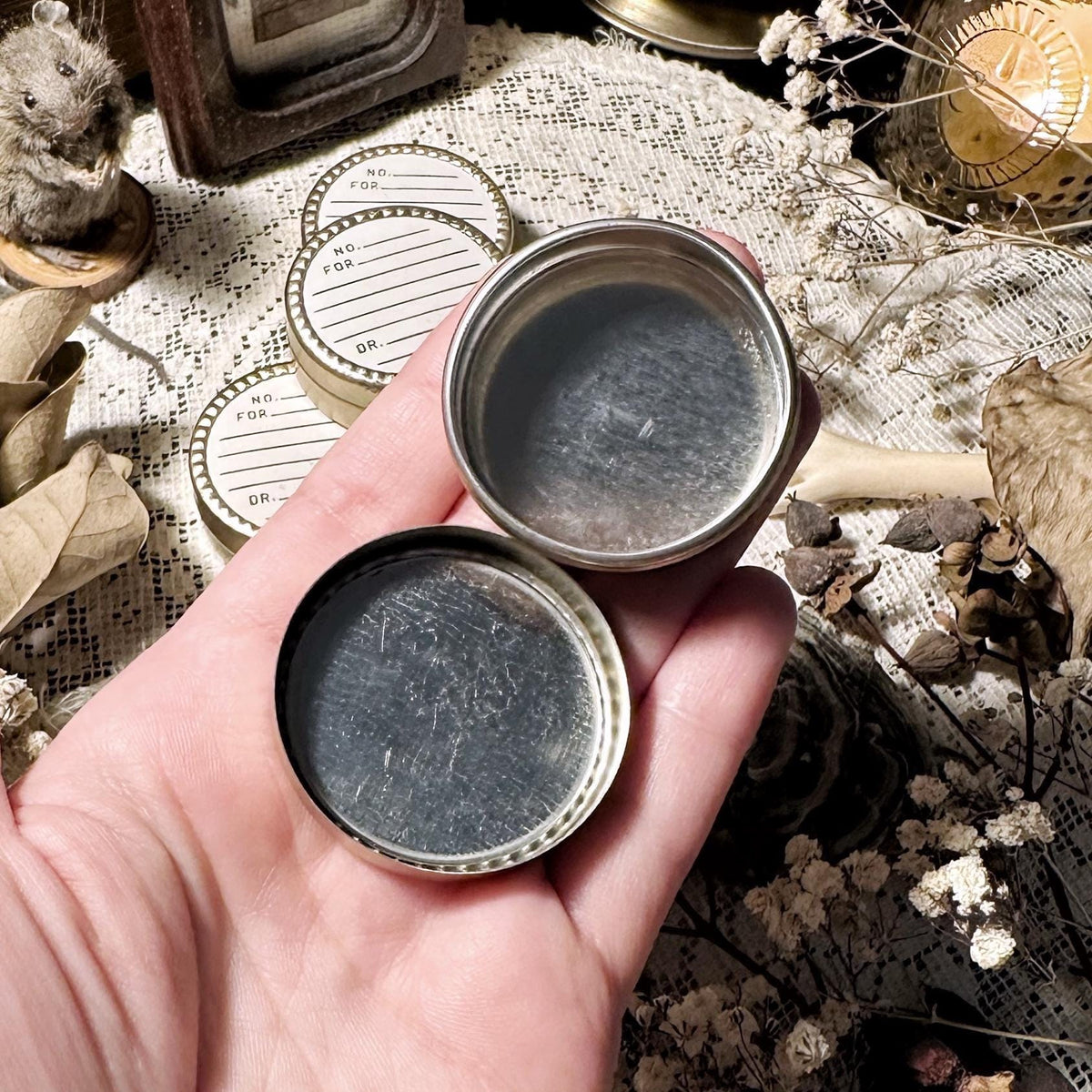 Vintage Metal Pill Box – No. 01
