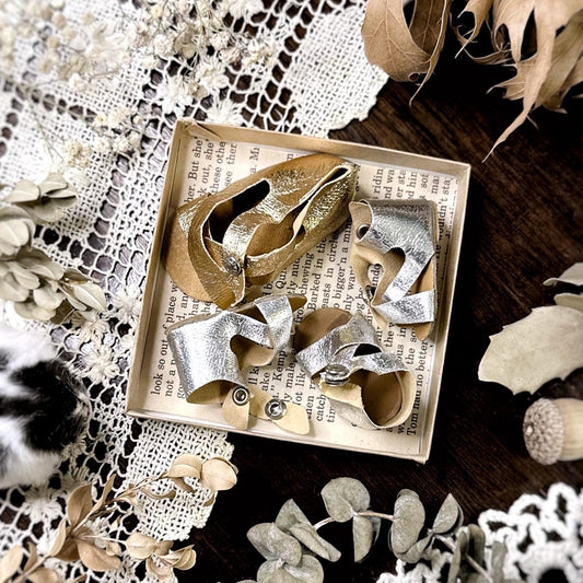 Vintage Metallic Doll Shoe Collection – No. 01