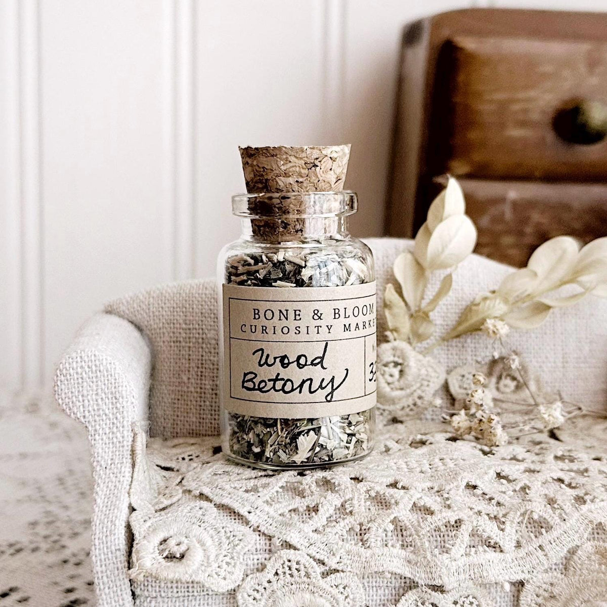 Dried Wood Betony in Glass Vial – No. 33