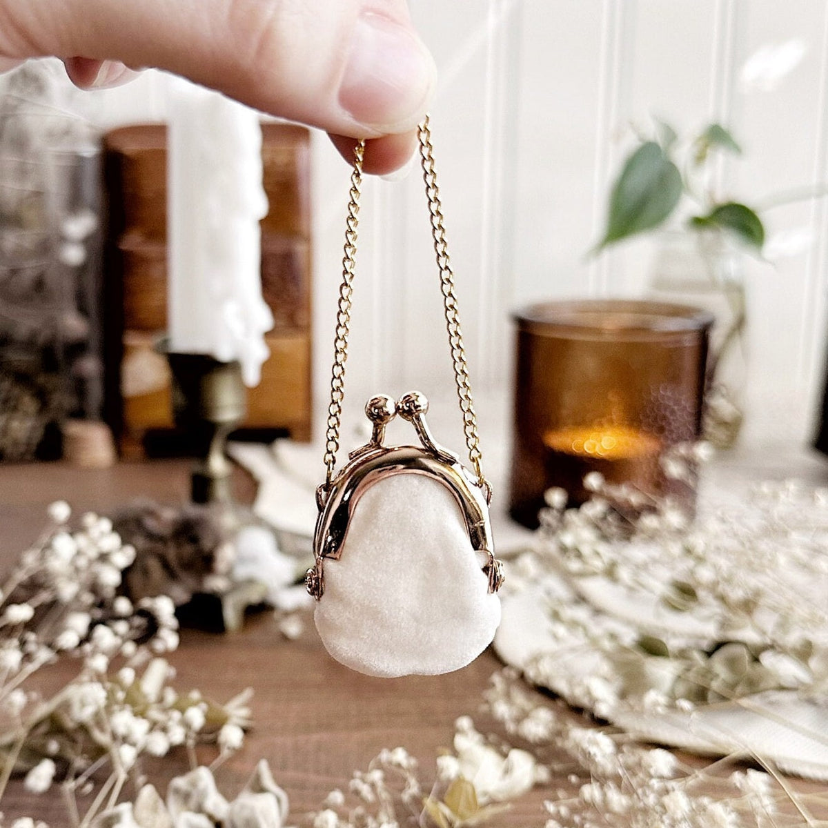 Real Human Tooth in Miniature Doll Purse – No. 01