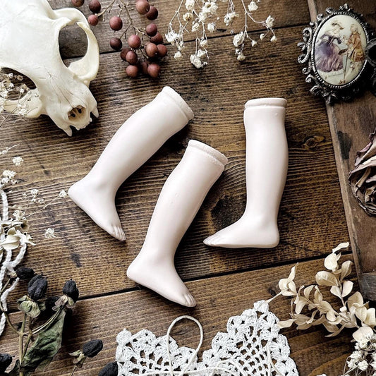 One Vintage Porcelain Doll Leg – No. 07