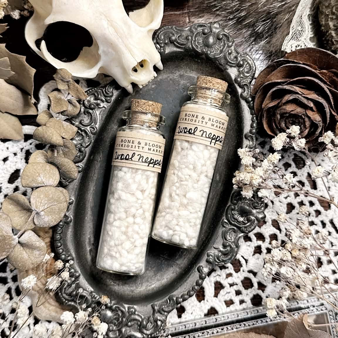 Real Wool Nepps in Glass Vial